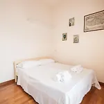 Royale Melody - Near The Historical Centre Of *