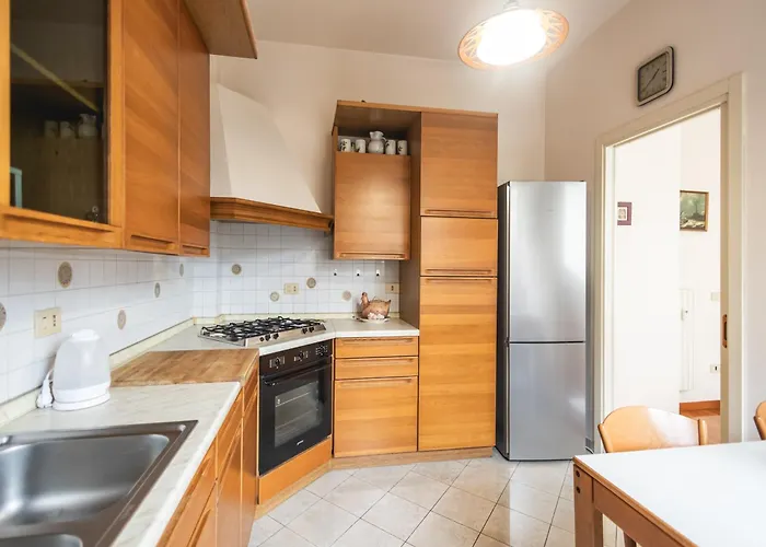 Royale Melody - Near The Historical Centre Of Appartamento *